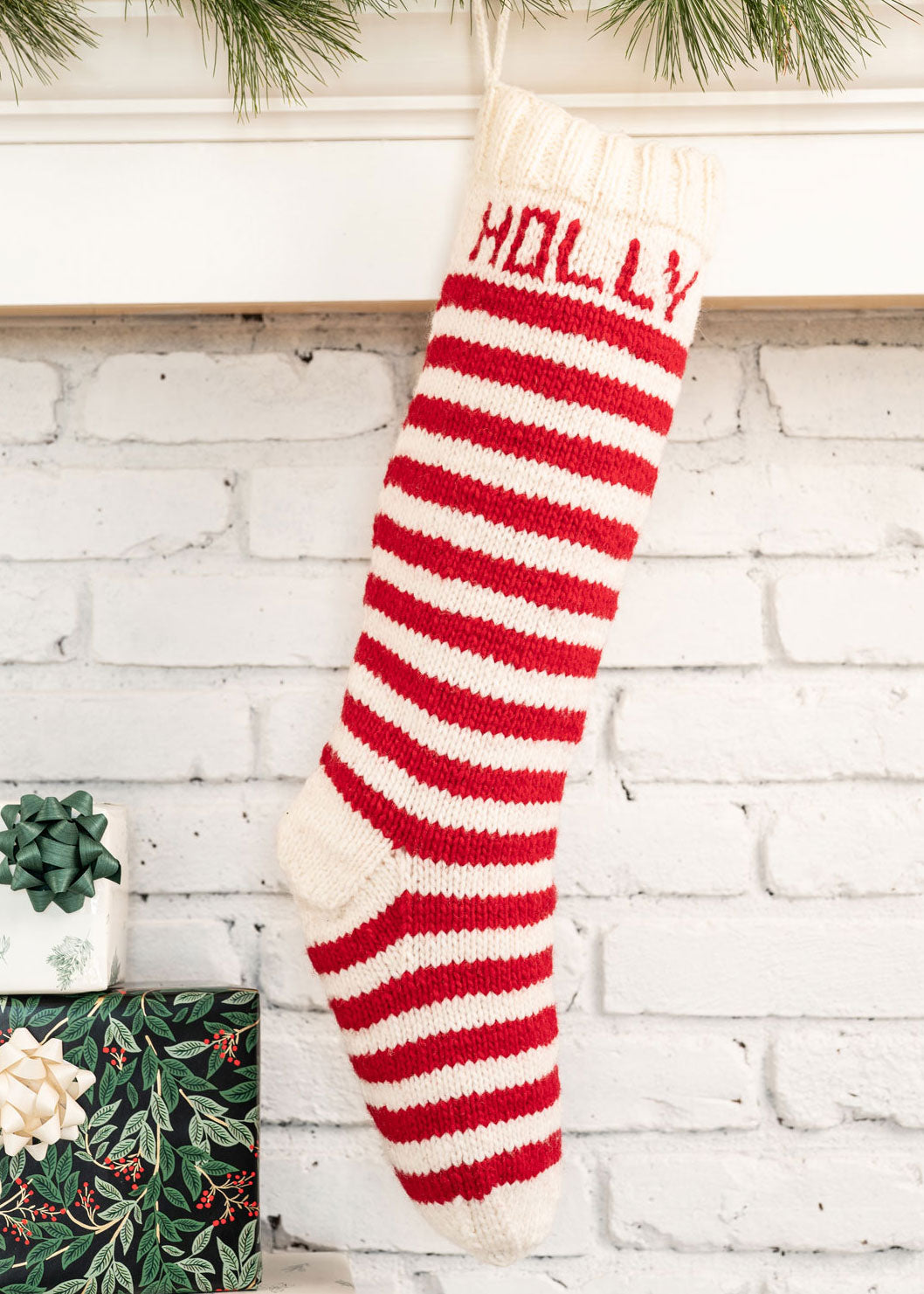 Beginner Christmas stocking knitting kit white red stripes