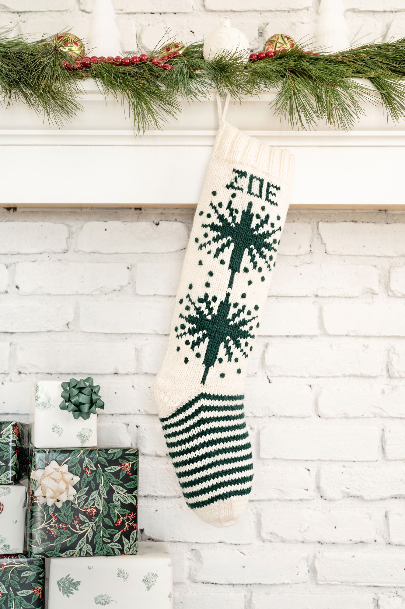 White & Green Star Stocking Kit