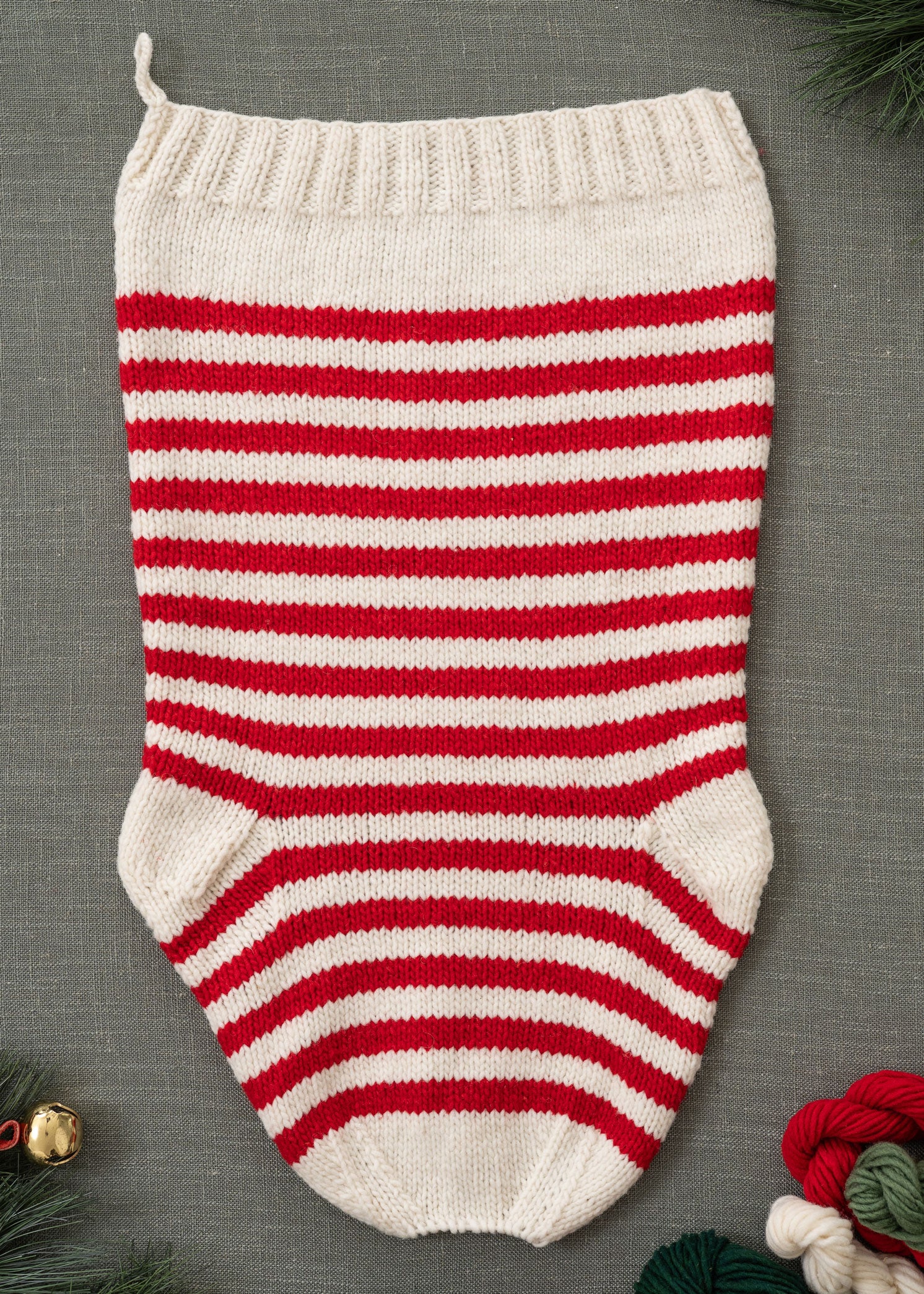 Beginner Christmas stocking knitting kit white red stripes flat
